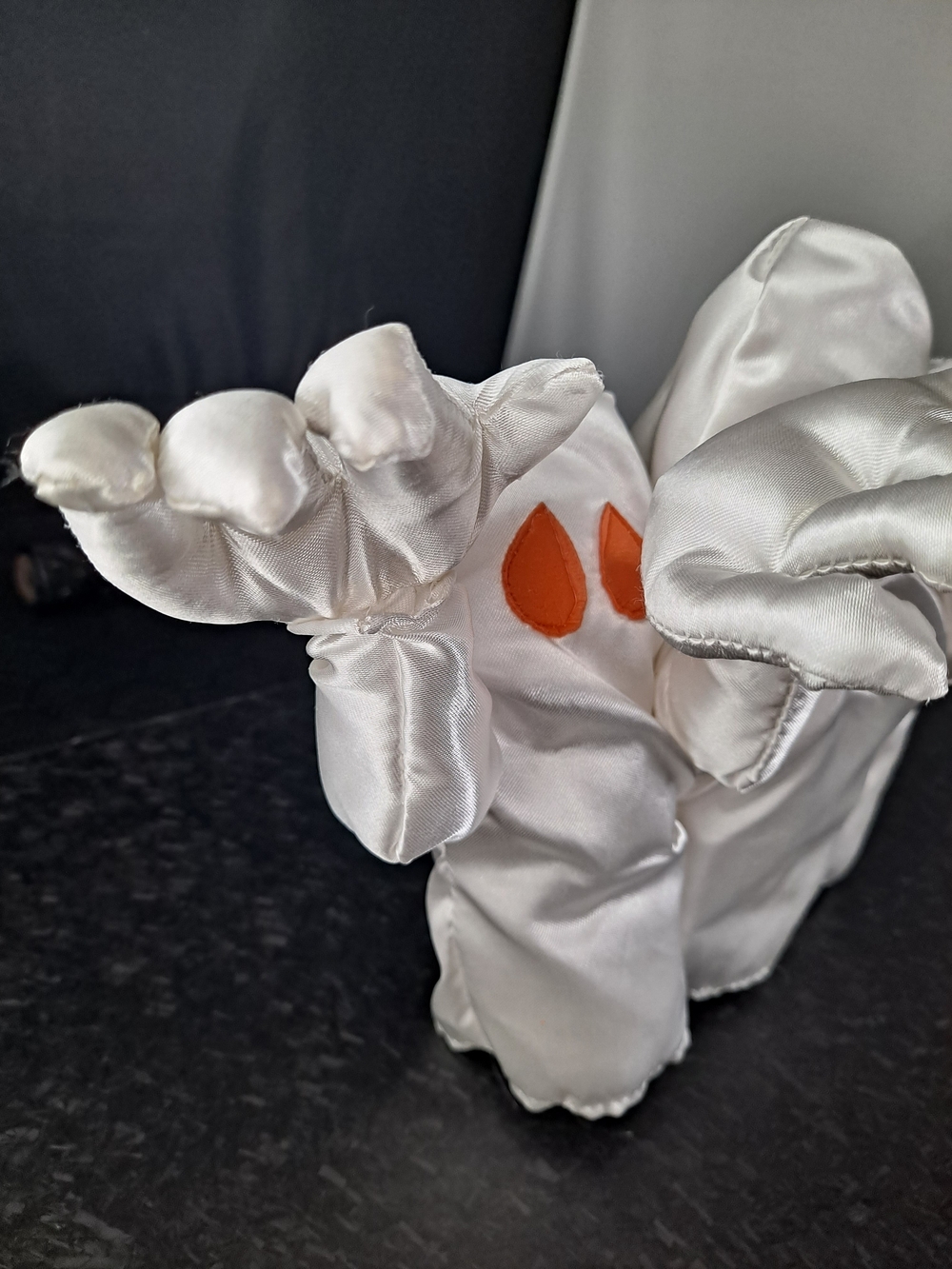 Vintage 1990s Ghost Plush Decoration - Picture 5 of 15